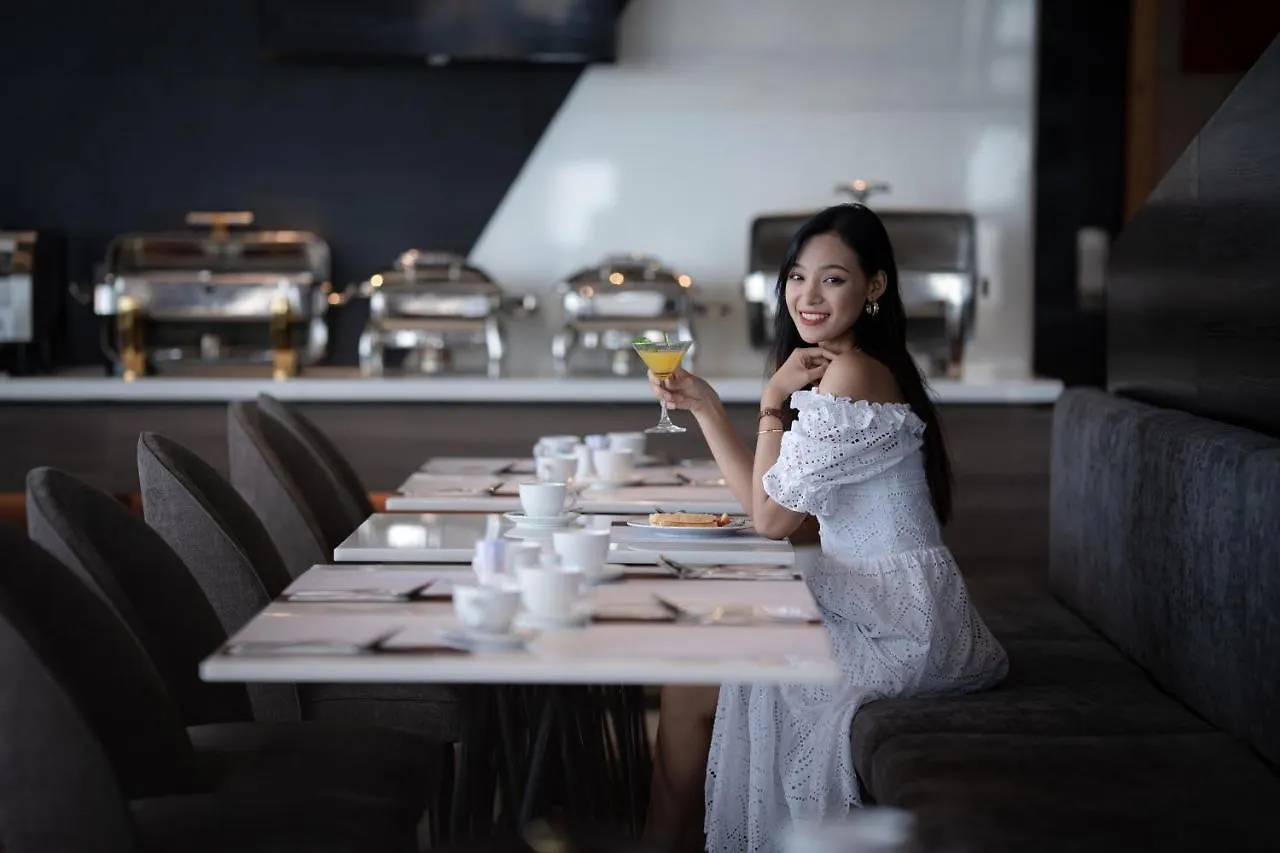 Draco Hotel&Suites Da Nang Hotel